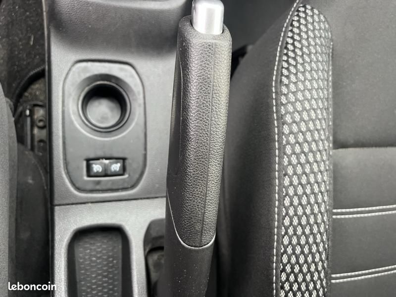 Dacia Duster 1.5 Blue dCi 115ch Prestige 4x2 (image 22)