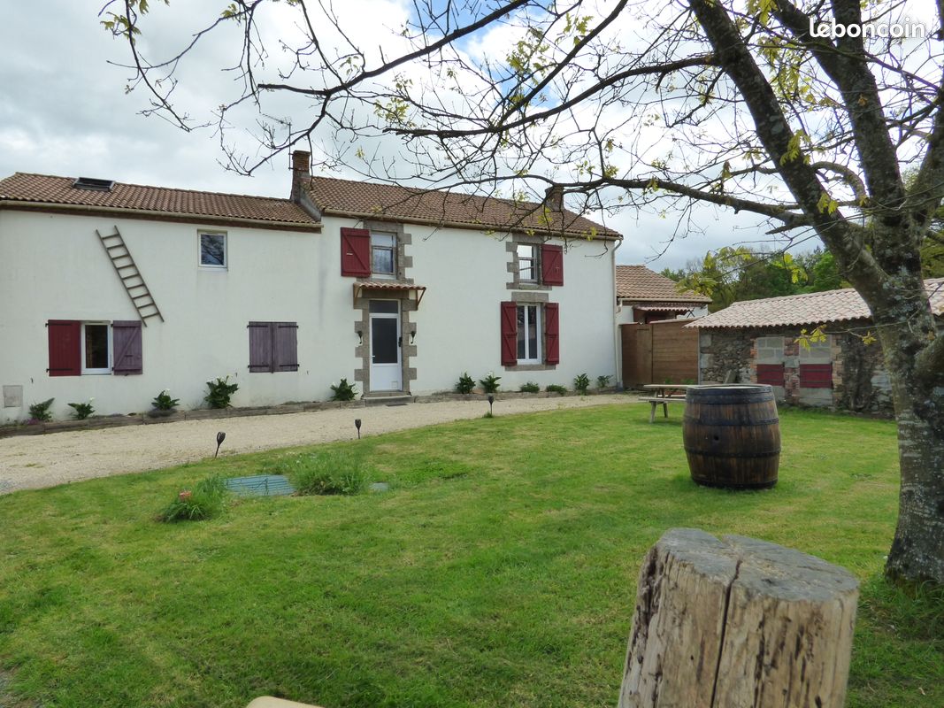 Appartement 2 pièces 40 m² · à La Roche-sur-Yon · 40 m² · 600 €