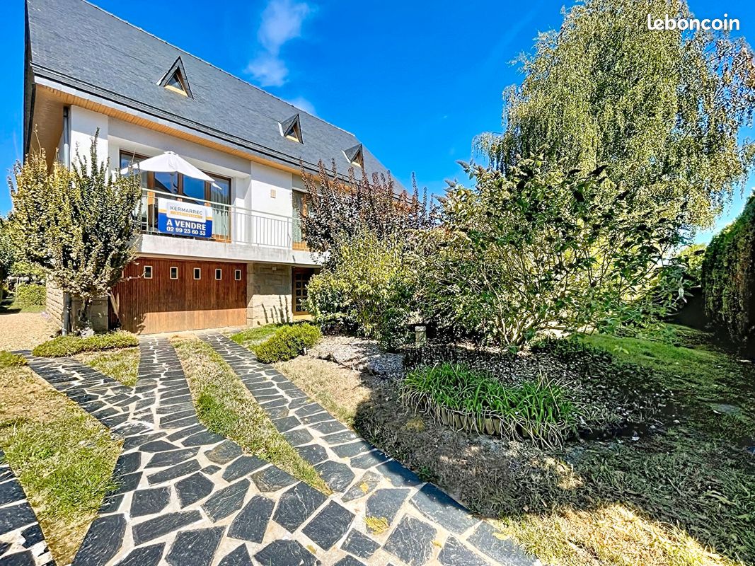 Maison 7 pièces 148 m² · à Saint-Grégoire · 148 m² · 493 500 €
