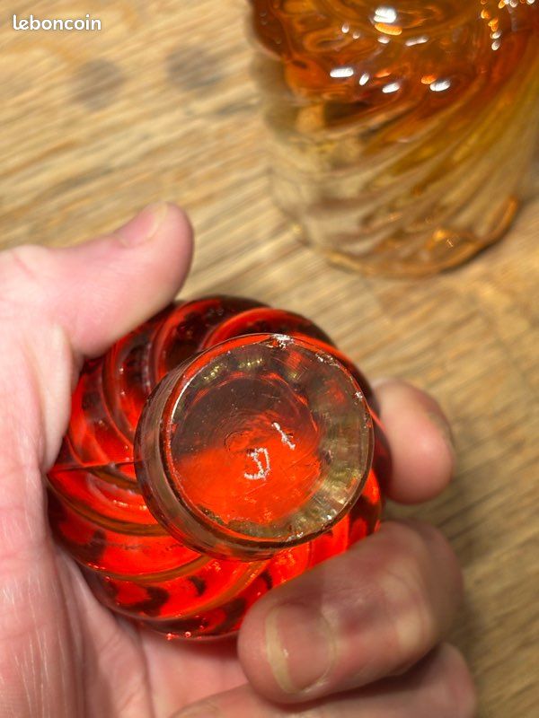 Flacon de pharmacie ancien en verre