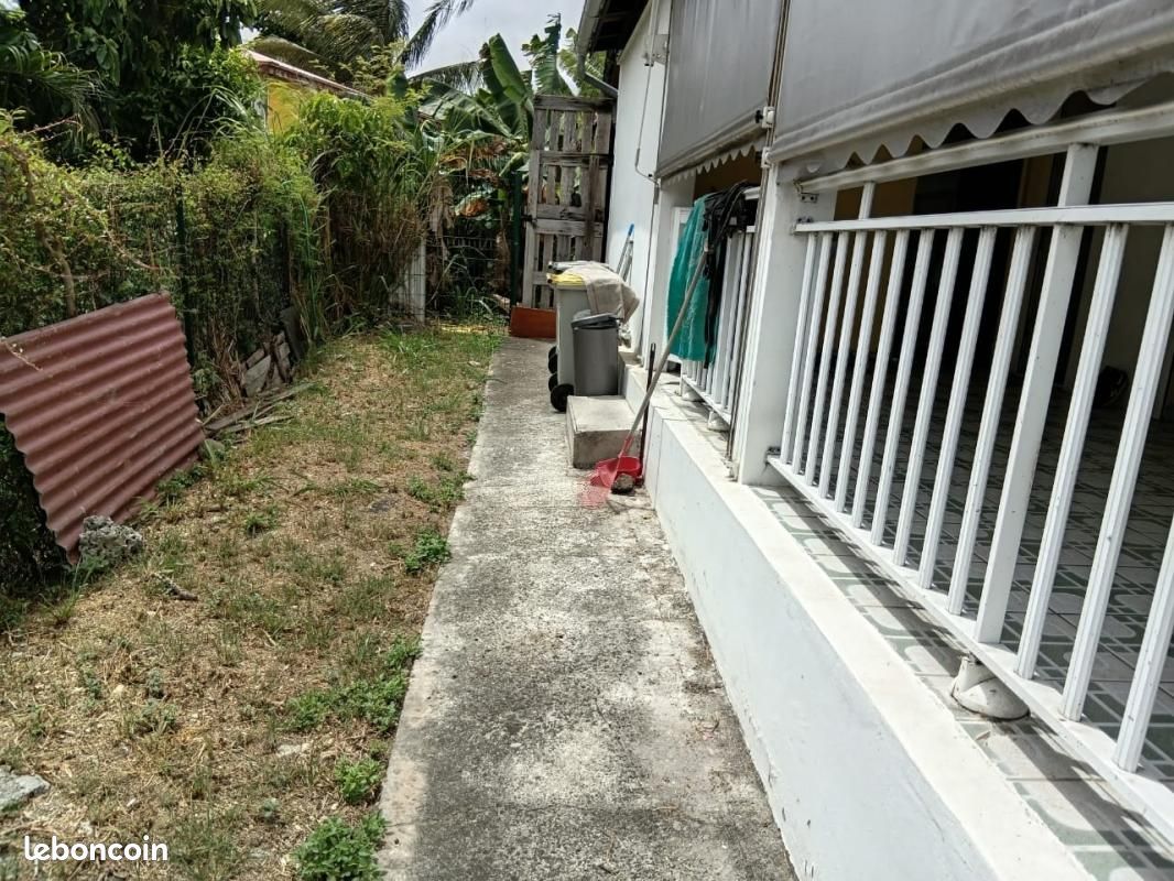 Maison 5 pièces 82 m² · à Le Gosier · 82 m² · 320 000 €