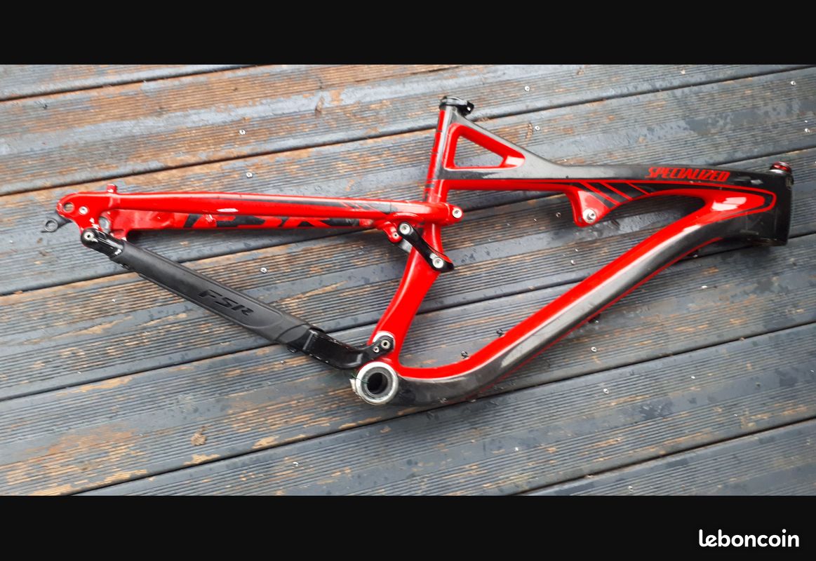 ② Specialized camber carbon L - Vélos | VTT & Mountainbikes