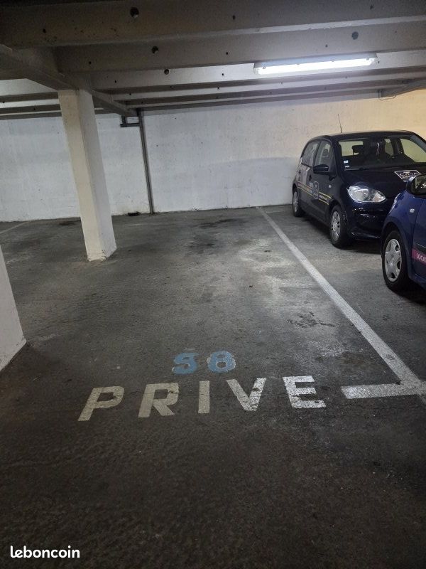 Place de parking sécurisée Intra-muros Avignon Balance · 29 000 €