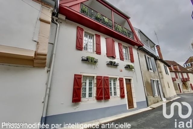 https://img.leboncoin.fr/api/v1/lbcpb1/images/f4/a4/f1/f4a4f1cce34b1bff31a8751a03b511e3d6cbe7ac.jpg?rule=ad-image