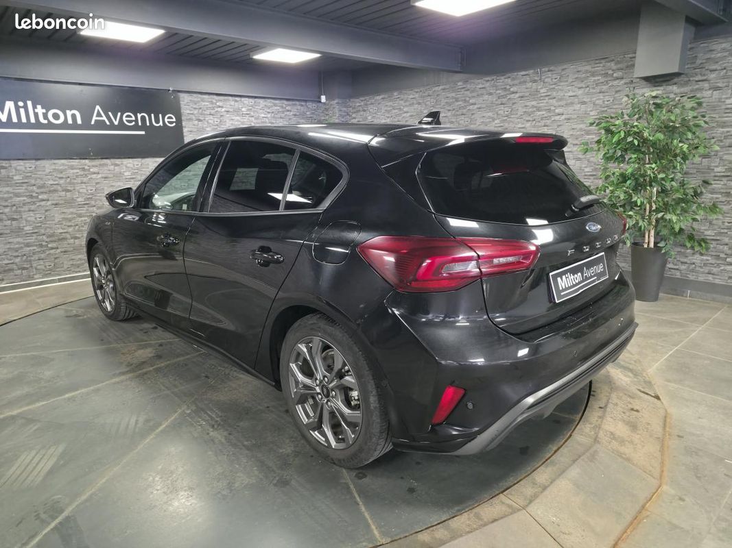 FORD FOCUS 1.0 EcoBoost mHEV - 155 - BV PowerShift ST Line (image 3)
