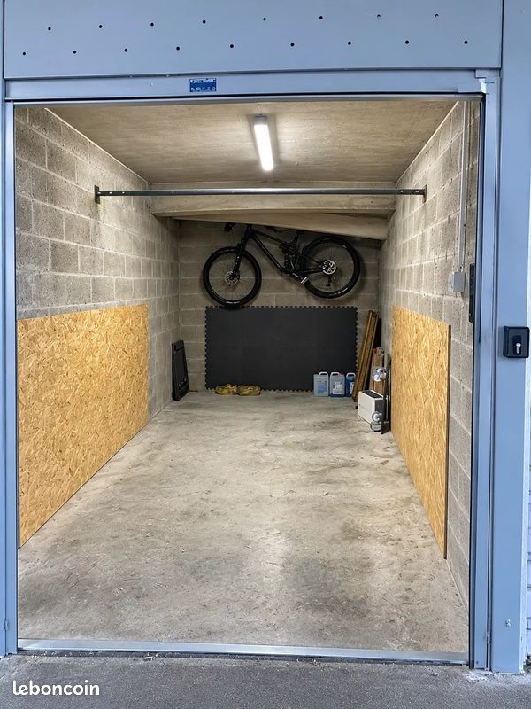 Parking 13 m² · à Marseille · 13 m² · 36 000 €
