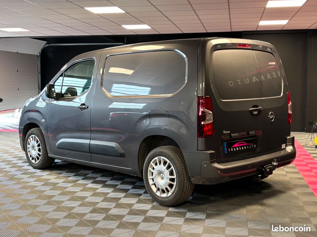 Opel combo cargo 1.5 130 ch s/s l1h1 standard bva8 pack business (image 3)