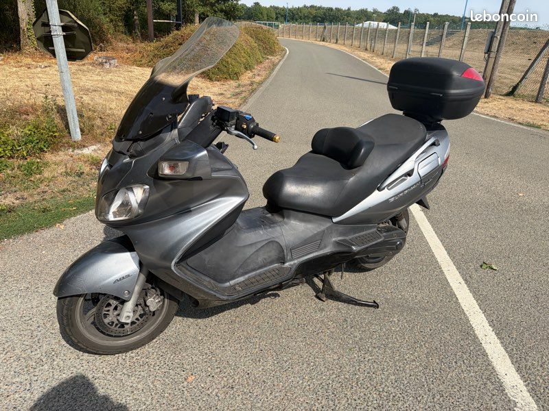Burgman, exécutif 650 (image 2)