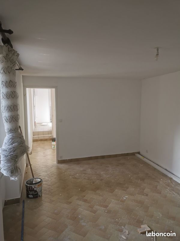 Appartement T2 Latillé centre - Latillé 86190 (image principale 0)
