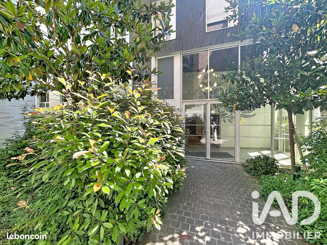 Appartement 2 pièces 50 m² · à Paris · 50 m² · 2 200 €