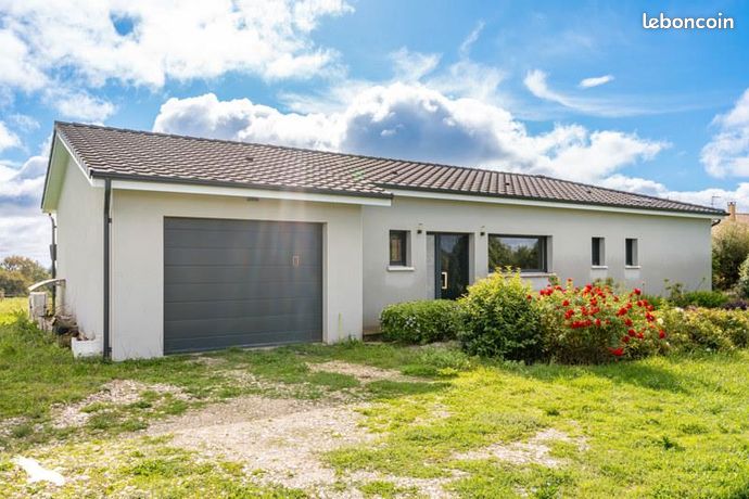Villa 4 pièces 146 m²
