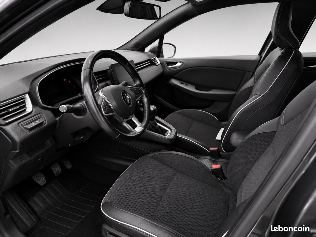 RENAULT CLIO 1.0 Tce - 100 V BERLINE Intens PHASE 1 (image 7)