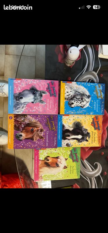 Différents livres animaux et histoires 5 à l'initié (image 5)