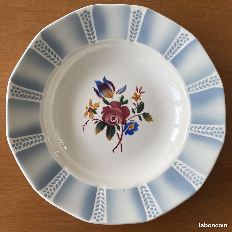 6 assiettes creuses anciennes en faïence de Sarreguemines (image 7)