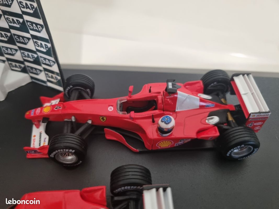 Magic-models - Coffret Ferrari F2000 édition limitée (image 4)