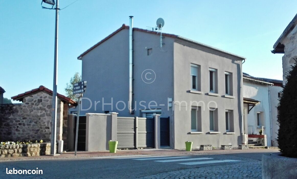 Maison 5 pièces 165 m² · à La Chapelle-d'Aurec · 165 m² · 199 000 €