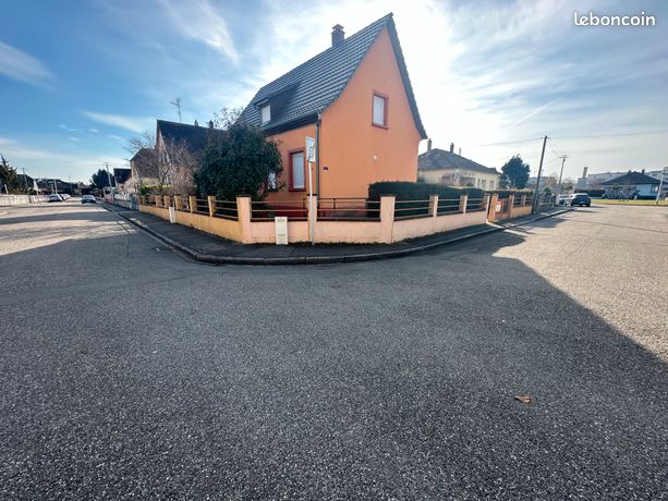 À Vendre – Maison 120 m² avec Jardin, Garage et Parking