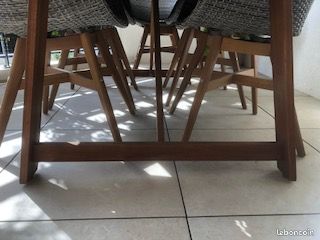 6 très belles chaises effet rotin (image 5)
