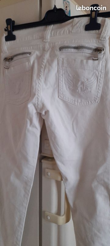 Vend pantalon blanc marqué KAPORAL taille 36 bon e (image 2)
