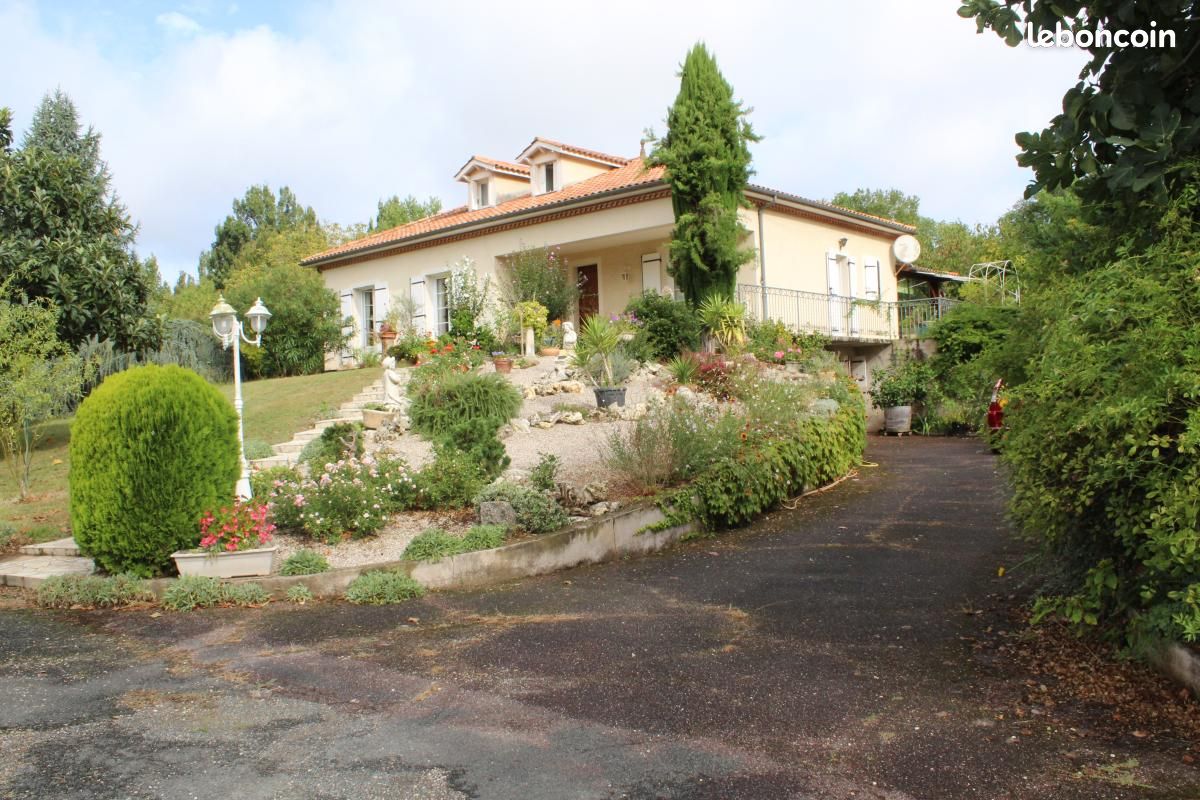Maison 6 pièces 150 m² · à Villeneuve-sur-Lot · 150 m² · 281 000 €