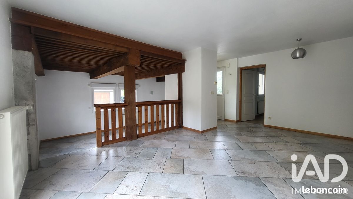 Appartement 4 pièces 118 m² · à Malbuisson · 118 m² · 370 000 €
