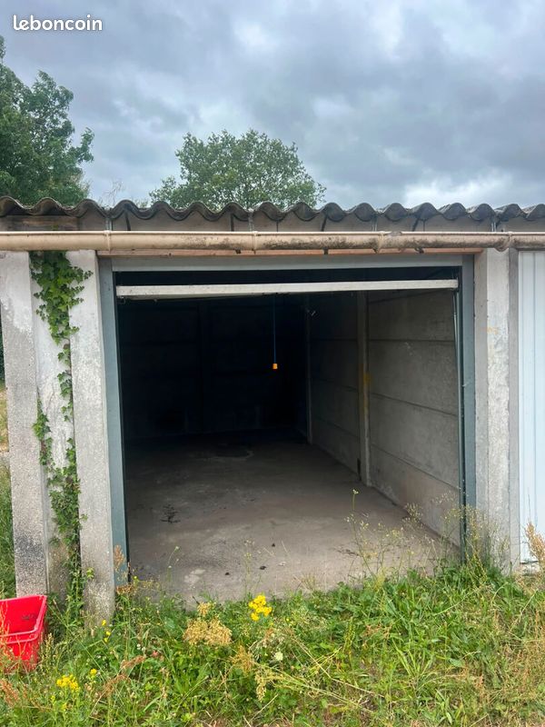 Parking/box CONFLANS SAINTE HONORINE · à Conflans-Sainte-Honorine · 120 €
