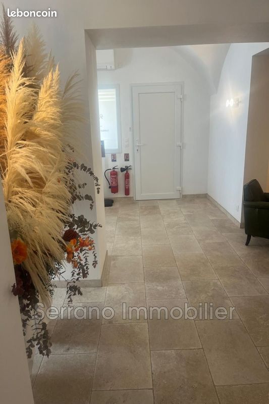 Appartement 3 pièces 87 m² · à Saint-Rémy-de-Provence · 87 m² · 970 €/mois