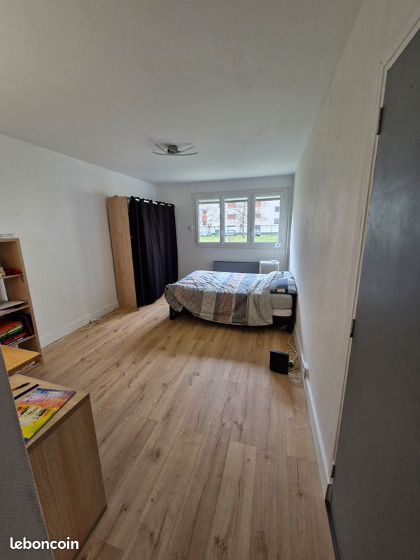 Appartement 1 pièce 28 m² · à Vandoeuvre-lès-Nancy · 28 m² · 550 €
