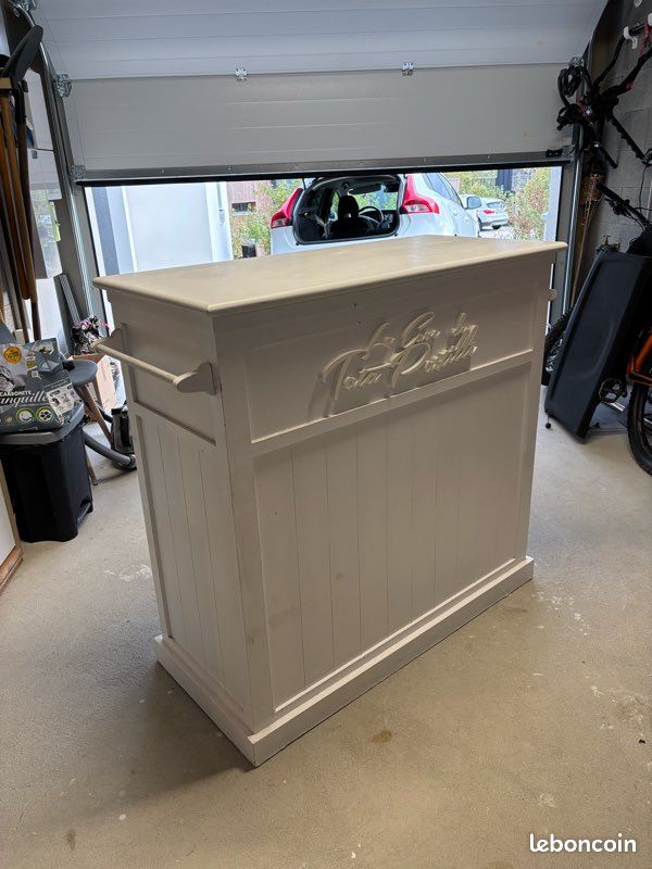 Meuble bar (image 1)