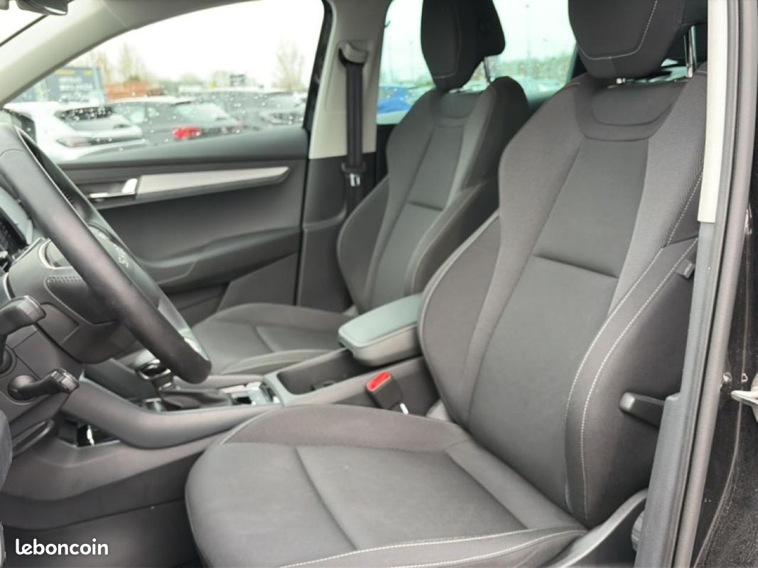 SKODA KAROQ 1.5 tsi 150 selection dsg7 (image 11)