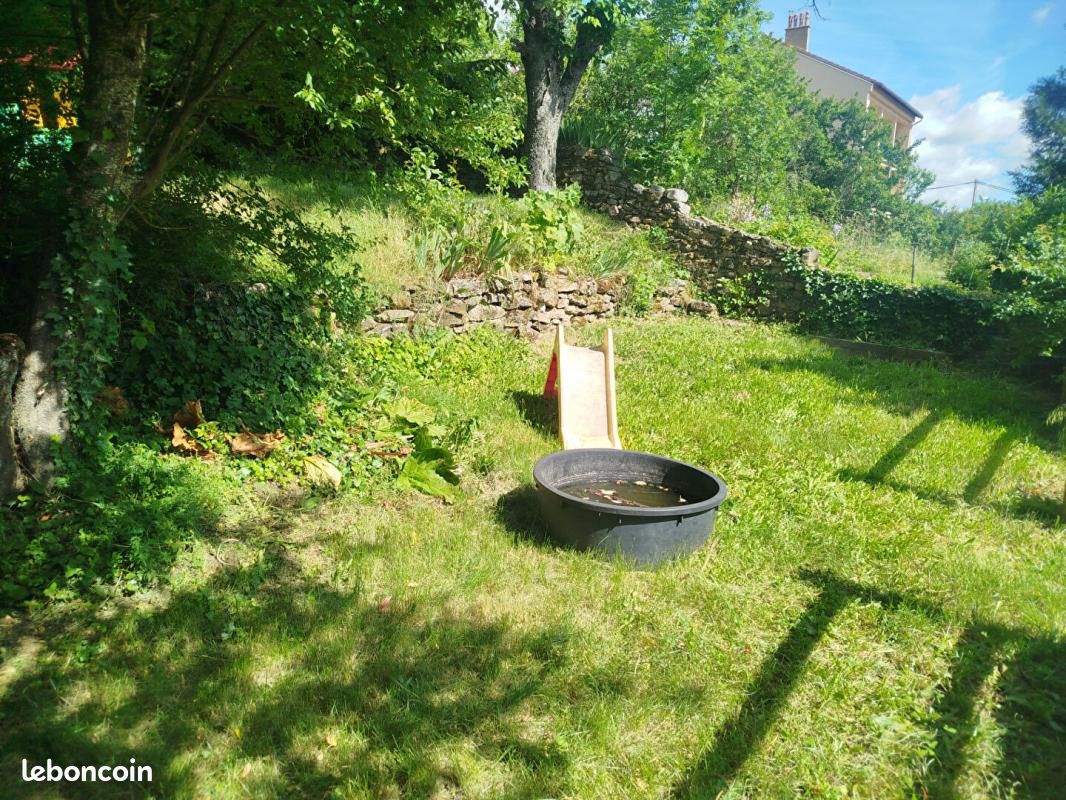 Maison 14 pièces 236 m² · à Langogne · 236 m² · 277 000 €