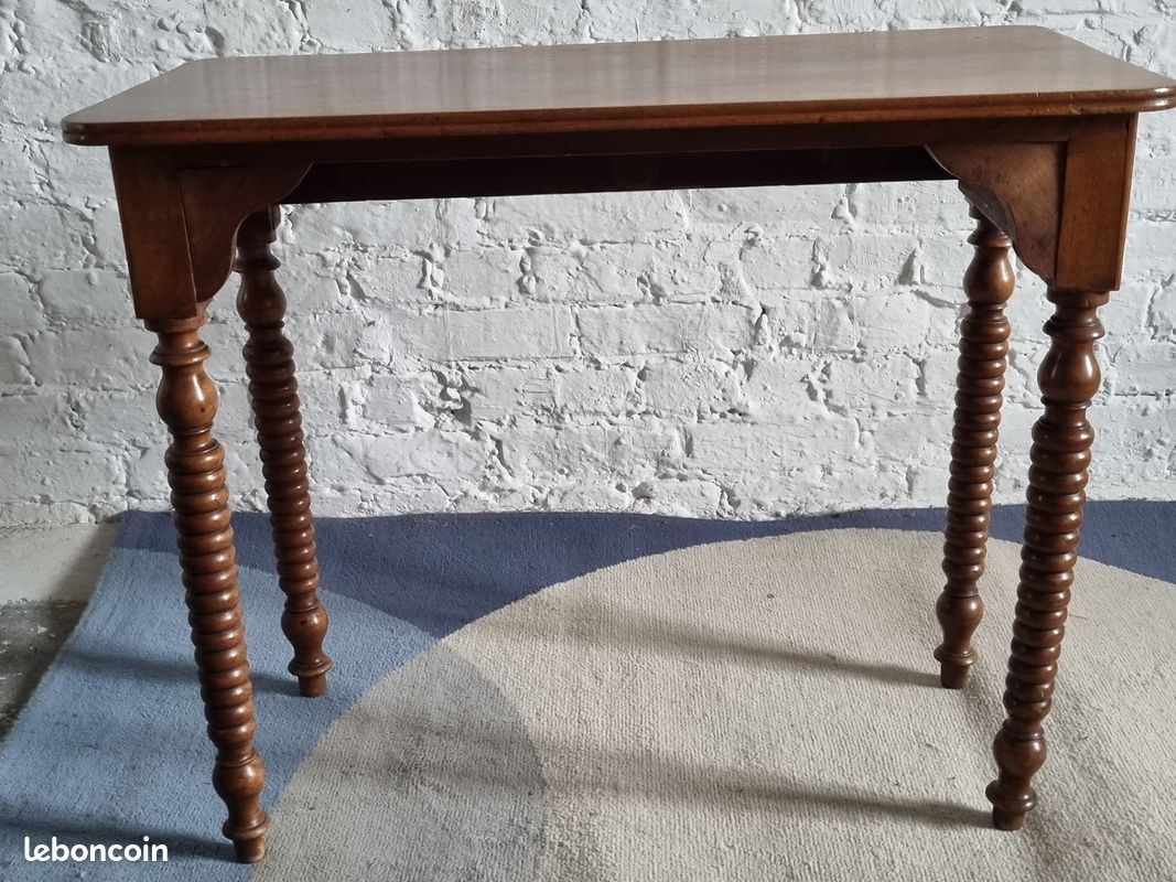 Ancien table noyer massif pieds tournes louis philippe (image 1)