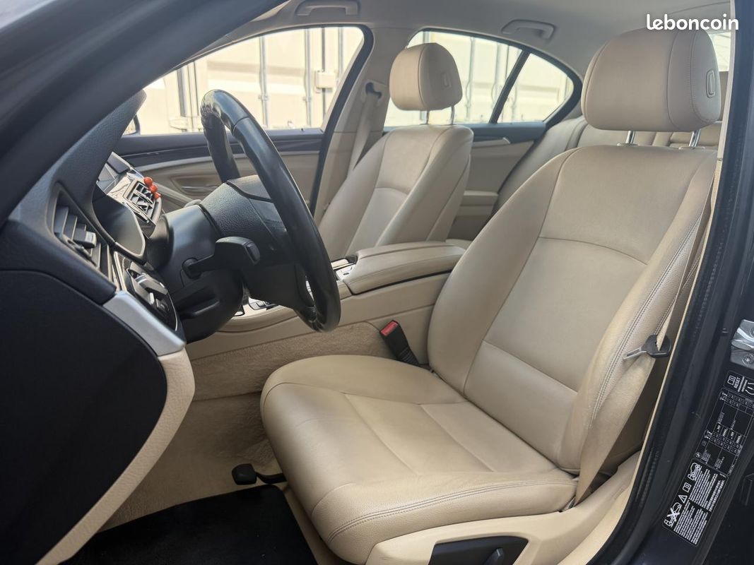 BMW SERIE 5 530d xDrive Luxury - 258 CV BVA F10 LCI PHASE 2 (image 8)