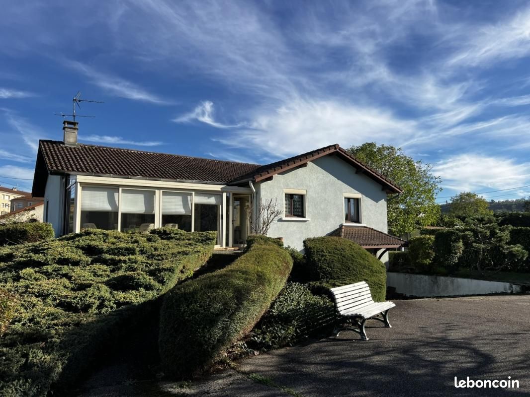 Maison 5 pièces 92 m² · à Ambérieu-en-Bugey · 92 m² · 245 000 €