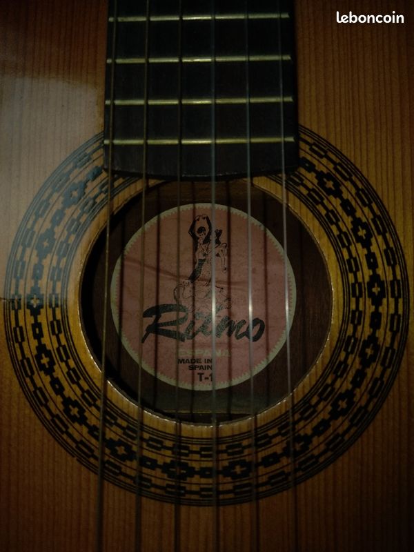 Guitare classique RITMO (image 3)