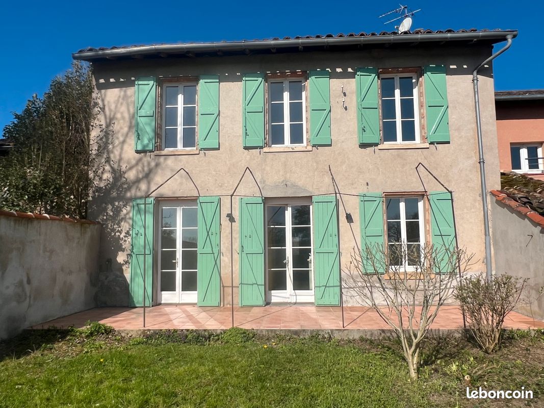 Maison 7 pièces 168 m² · à Lisle-sur-Tarn · 168 m² · 259 000 €
