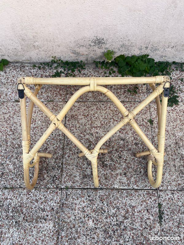 Porte-manteau mural en rotin et bambou naturel – 3 patères (image 2)