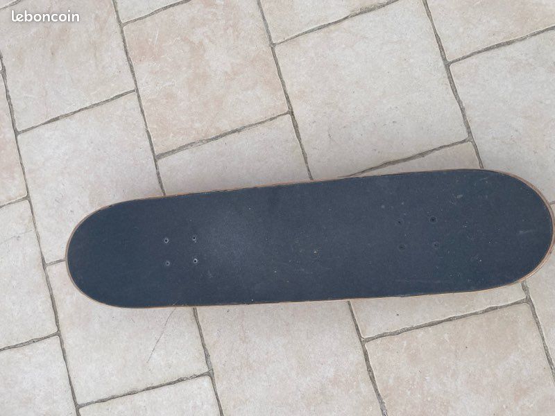 Skate board (image 5)