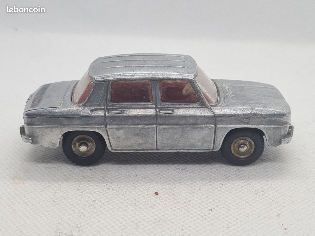 Dinky Toys Renault 8, Miniature Ancienne, Occasion