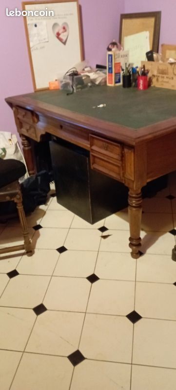 Bureau ancien face à face (image 1)