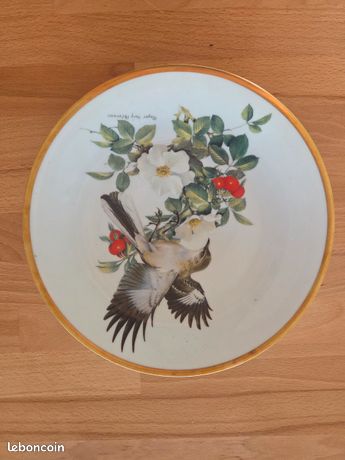Plat Ancien En Porcelaine De Limoges - Motif Oiseaux Et Fleurs - France - État Correct