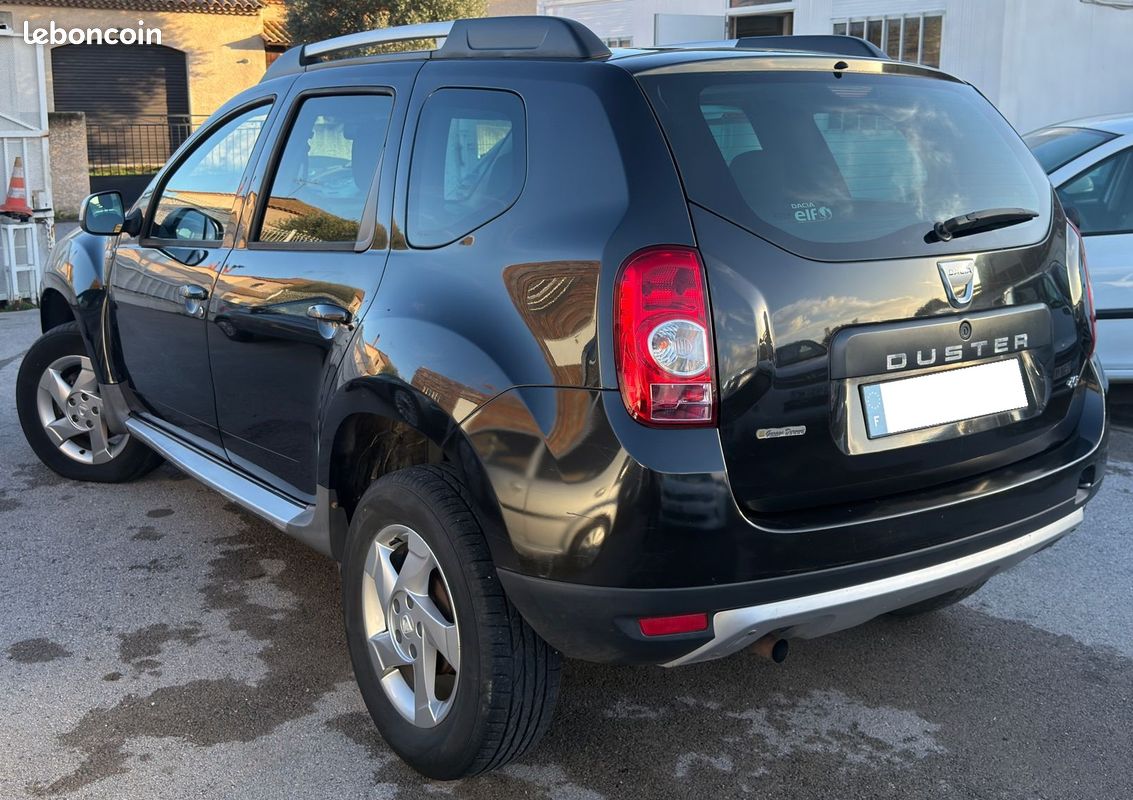 DACIA Duster 1 Phase 2 SUV 1.5 dCi 4x2 109 cv*Finition Lauréate / 2ème Main (image 2)