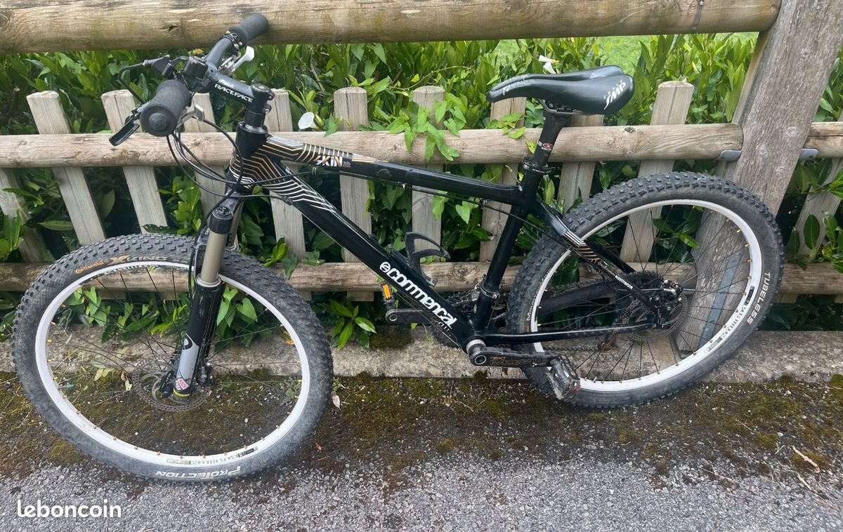 Vtt Commencal Commencal Skin Carbon Commencal Meta SX Essential