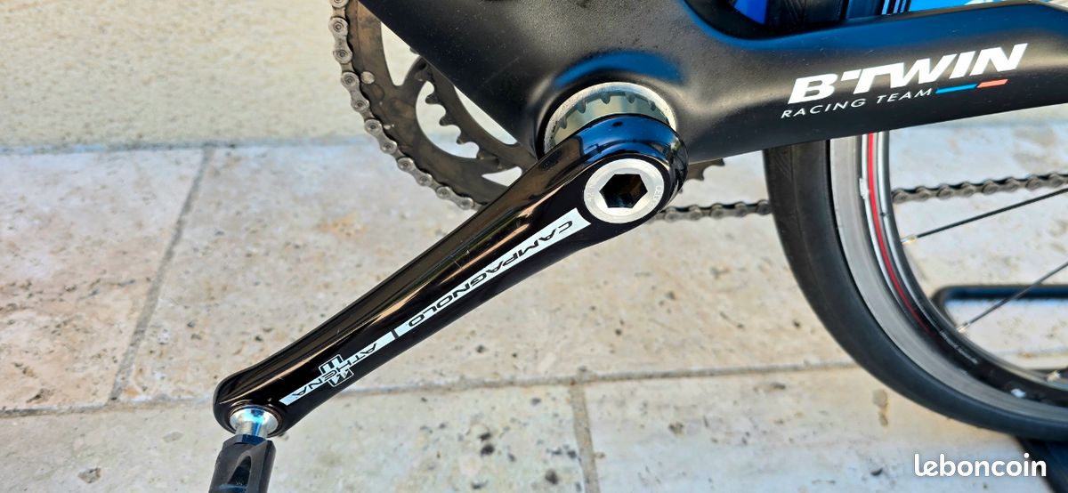 Vélo de course tout Carbone BTWIN ULTRA CF 740 - Taille M - Equipé Campagnolo Athena 11v (image 4)