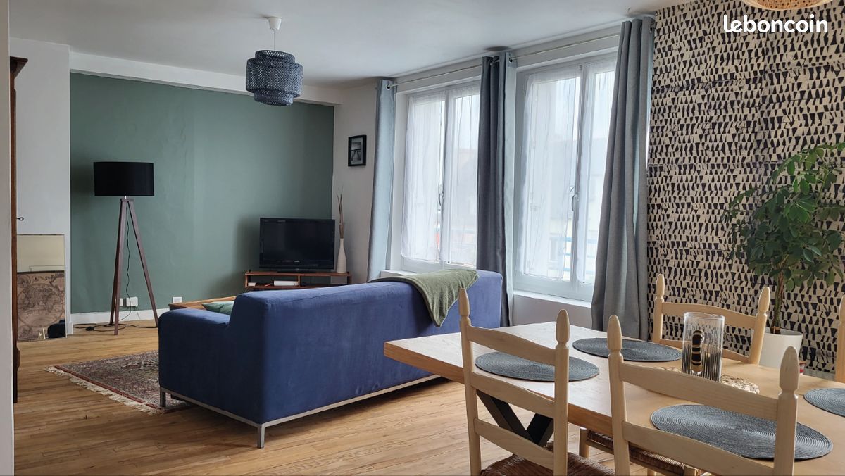 Appartement 4 pièces 81 m² · à Quimper · 81 m² · 930 €
