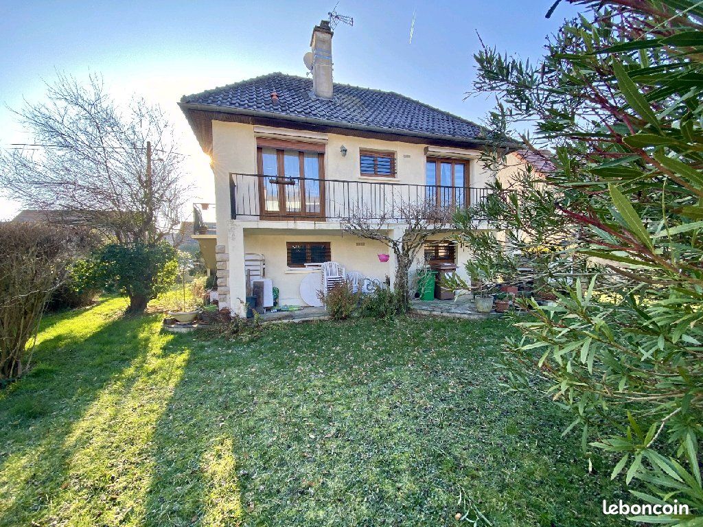 Maison 5 pièces 95 m² · à Villeparisis · 95 m² · 329 000 €