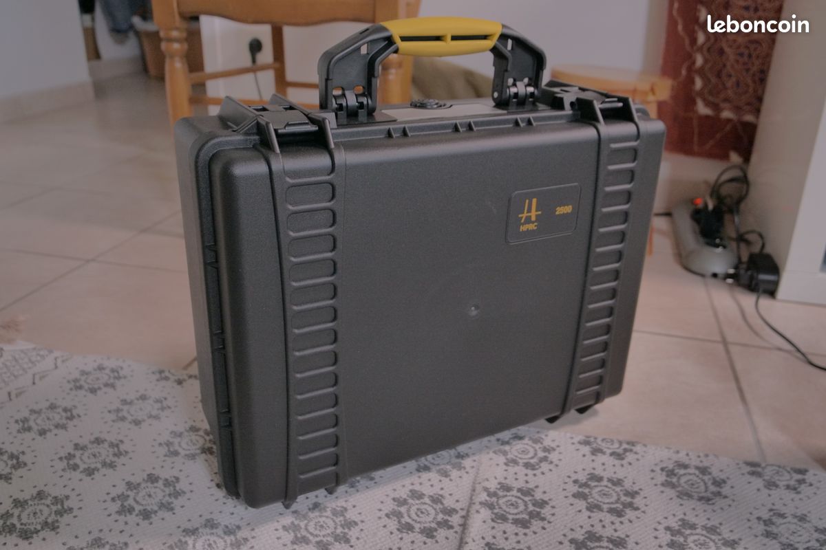 DJI Ronin RSC2 + Valise HPRC2500 + Poignée SmallRig (image 7)