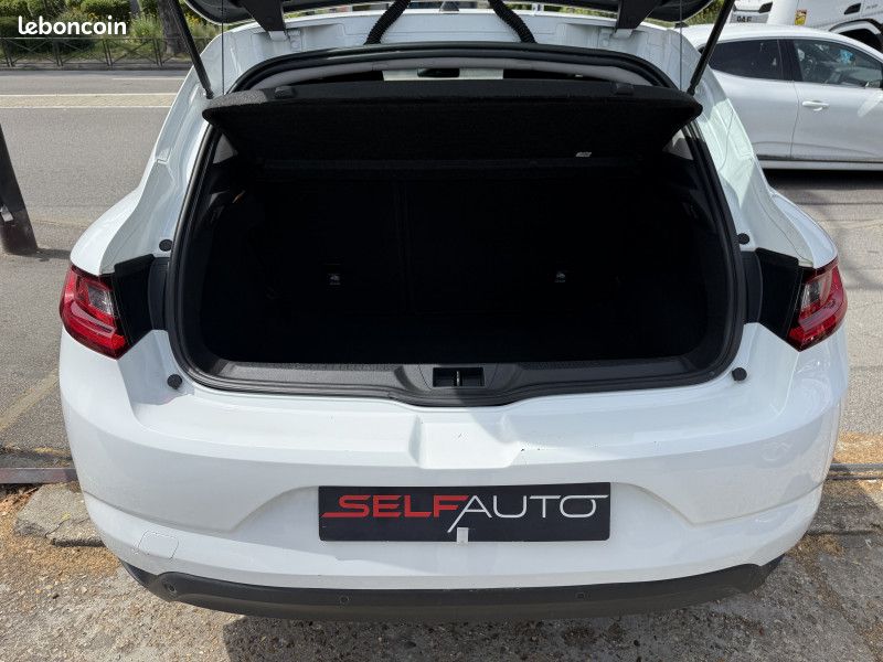 Renault MEGANE IV 1.5 DCI 110CH ENERGY BUSINESS (image 16)