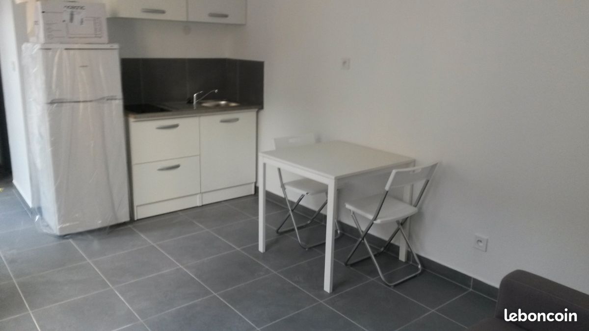 Appartement 2 pièces 33 m² · à Saint-Étienne · 33 m² · 409 €