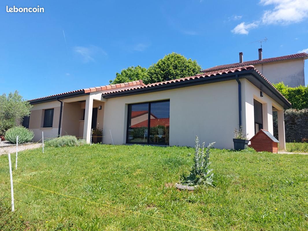 Maison 4 pièces 104 m² · à Villefranche-de-Rouergue · 104 m² · 262 500 €